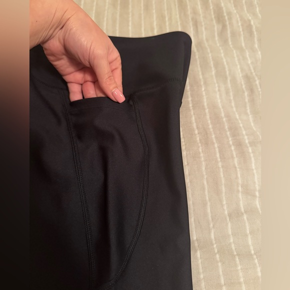 Under Armour - Picture 6 of 6